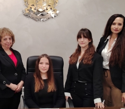 Дванадесетокласнички от ПГЛПИ „Атанас Буров“ управляваха за ден Община Горна Оряховица